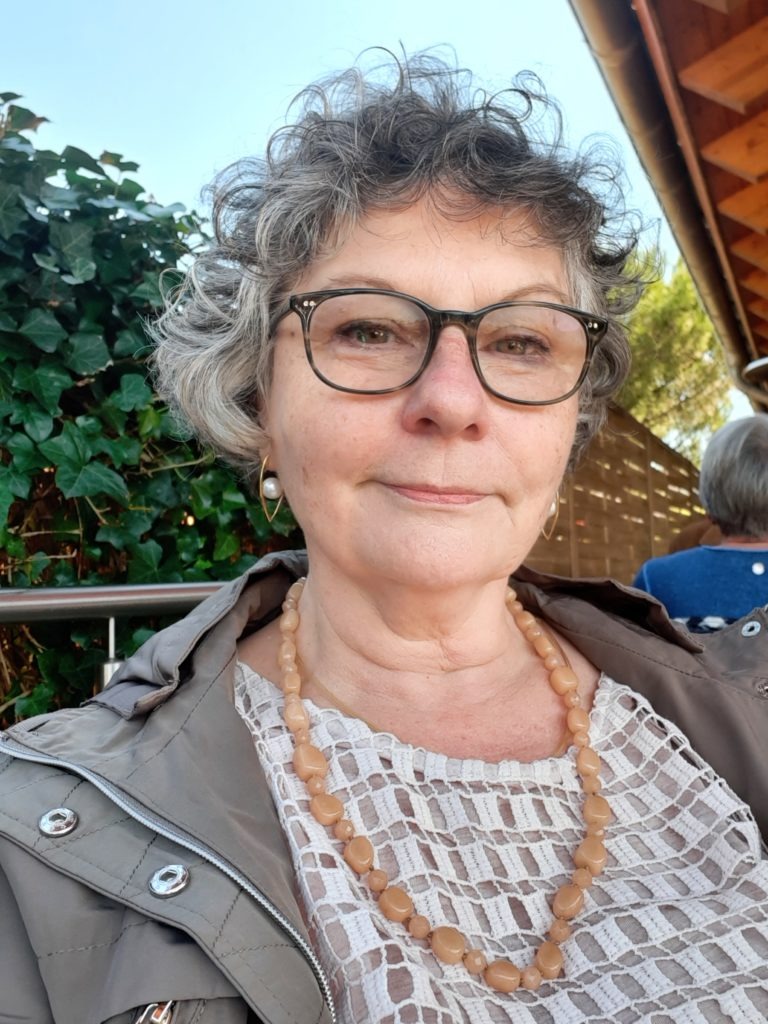 Frau